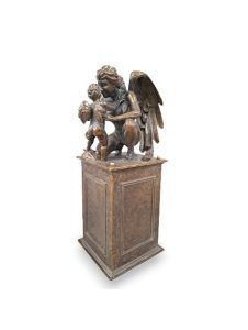 Urn for ashes ‘Guardian Angel with Child’ on pedestal in various colors