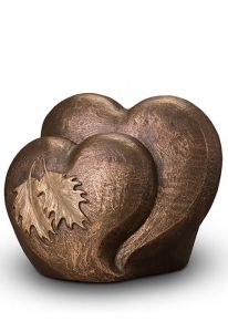Ceramic funeral urn 'Hidden Love'